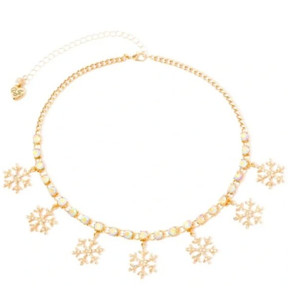 NWT Betsey Johnson Snowflake Charm Necklace - Picture 4 of 7